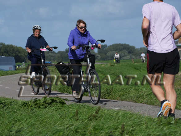 D7047.jpg